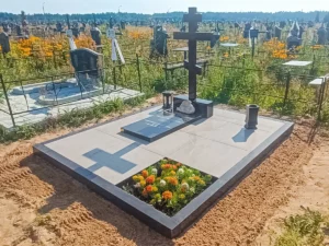 памятники с крестом