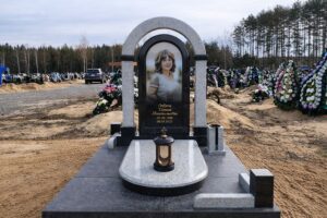 Гранитные памятники под ключ